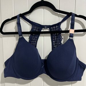 Lane Bryant Cacique Lined T-Shirt Style Underwire Navy Cotton Bra Size 40C